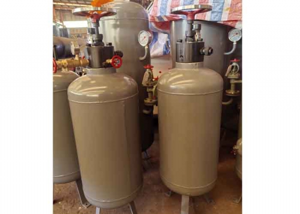 如何保持船用空氣瓶的壓力？